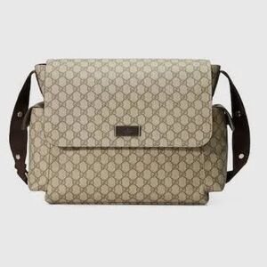 Authentic Gucci GG Supreme Large Changing Bag w/ Changing Pad, Dust Bag & Box